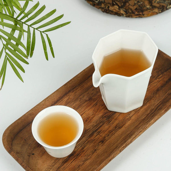 CIFbuy 350g Old White Tea Fuding White Tea White Peony Gongmei Tea Shoumei Tea Cake