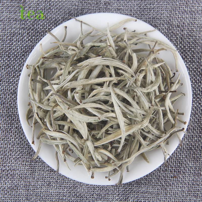 CIFbuy Yunnan White Tea Gift Box, Golden Sprout Moonlight Beauty Single Sprout Old White Tea, White Hair Silver Needle, 500g