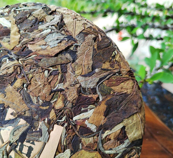 CIFbuy 300g White Tea Yunnan Pu'er Tea Moonlight White Pu'er Old Tree White Tea Cake