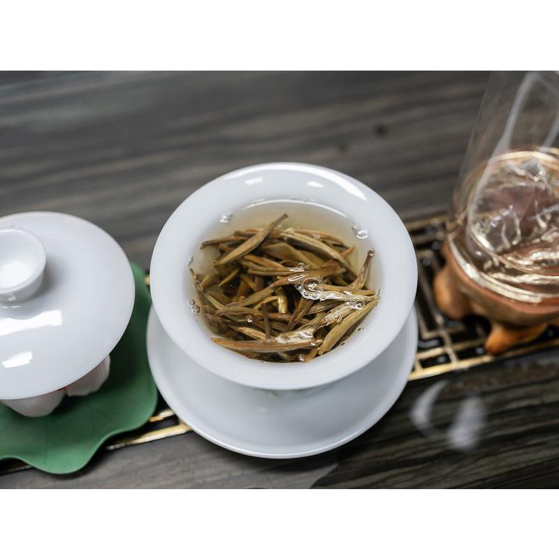 CIFbuy 200g Yunnan Tea Cake White Hair Silver Needle TeaJinggu White Bud Silver Bud
