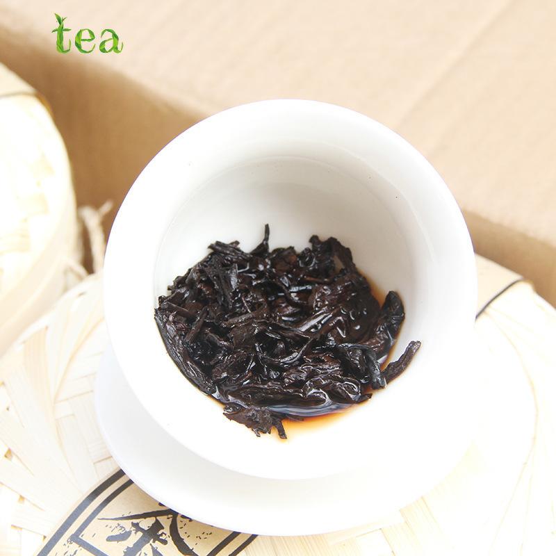CIFbuy Spring Ancient Tree Tea, Yunnan Puer Tea Made from Ancient Tree Leaves, Loose Leaf Tea, Exquisite Bamboo Basket Packaging, 800g, Soft, Smooth, Sweet