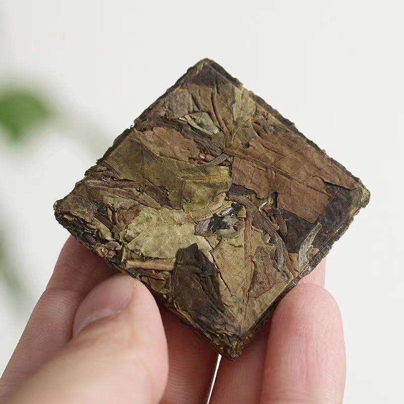 CIFbuy 250g Yunnan White Puerh Raw Tea Mini Pu'er Tea Brick Pu-erh Green Tea Benefits Main image