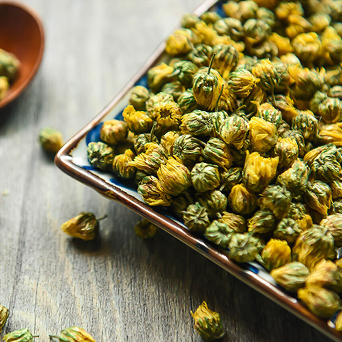 Dried Chrysanthemum Tea Flower Tea Traditional China Tea Health Tea White Tea