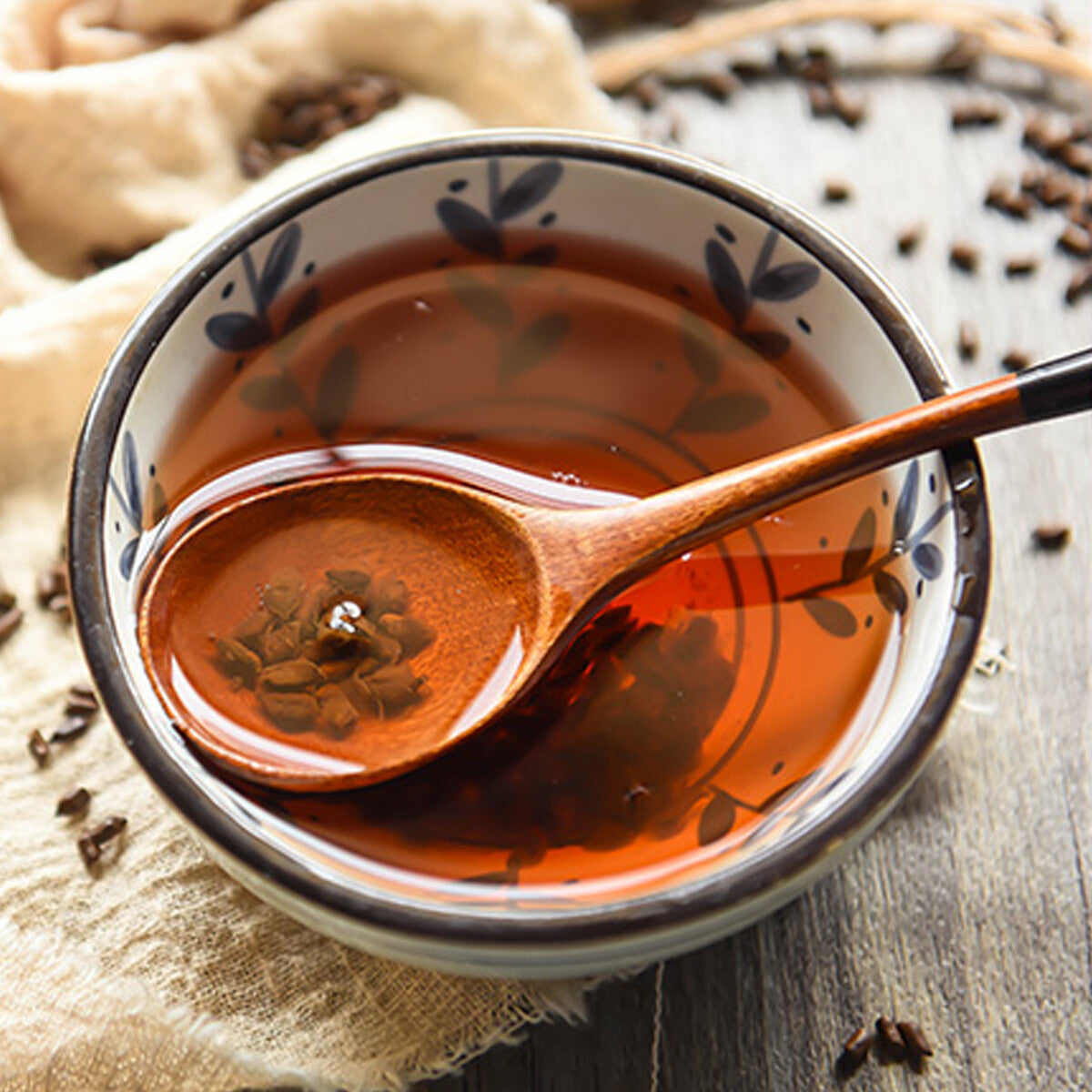 Traditional Herbal Tea Organic Black Tea Improving Acuity of Vision Healthy Food Main image