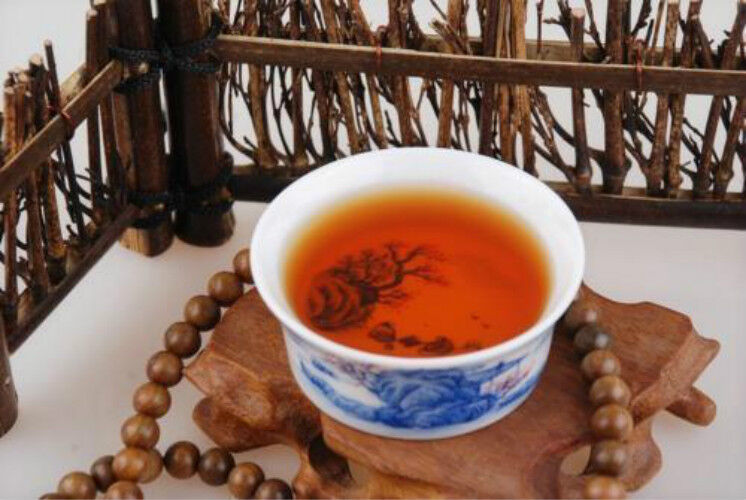 Wuyi Black Tea Warm Stomach Tea Healthy Drink250g Certified Lapsang Souchong Tea