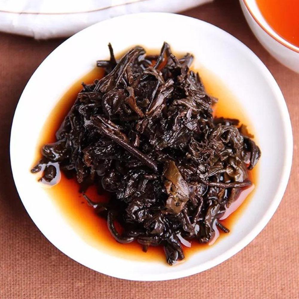CIFbuy 2017 Lao Tong Zhi Pu-erh Tea Brick Huo Po Chong Hailwan Shu Pu-erh 357g
2017年老同志普洱砖茶 活泼冲海碗 熟普洱 357克