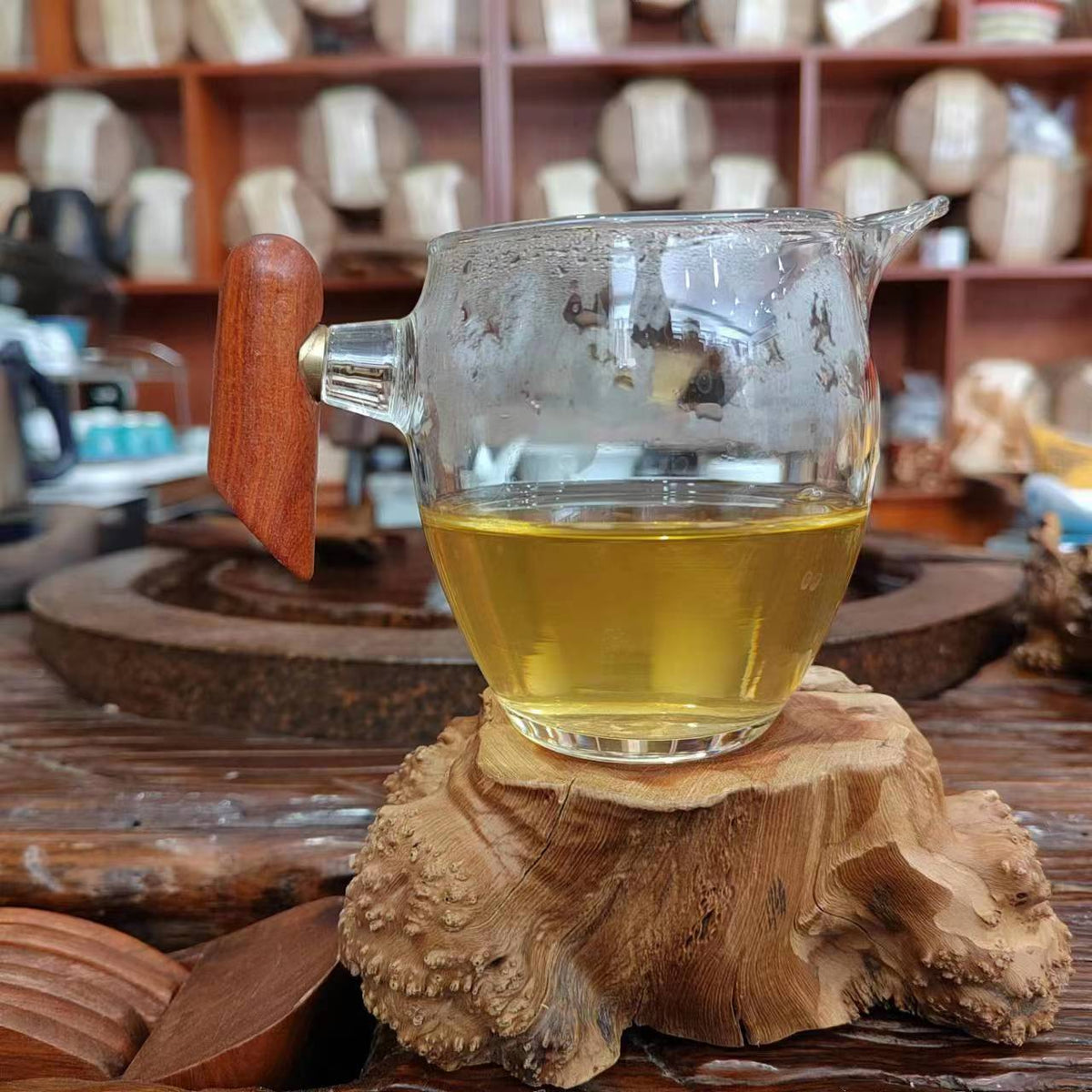 CIFbuy Myanmar Ancient Tree Raw Pu-erh Cake 357g - Wild Sheng Cha, Large Leaf