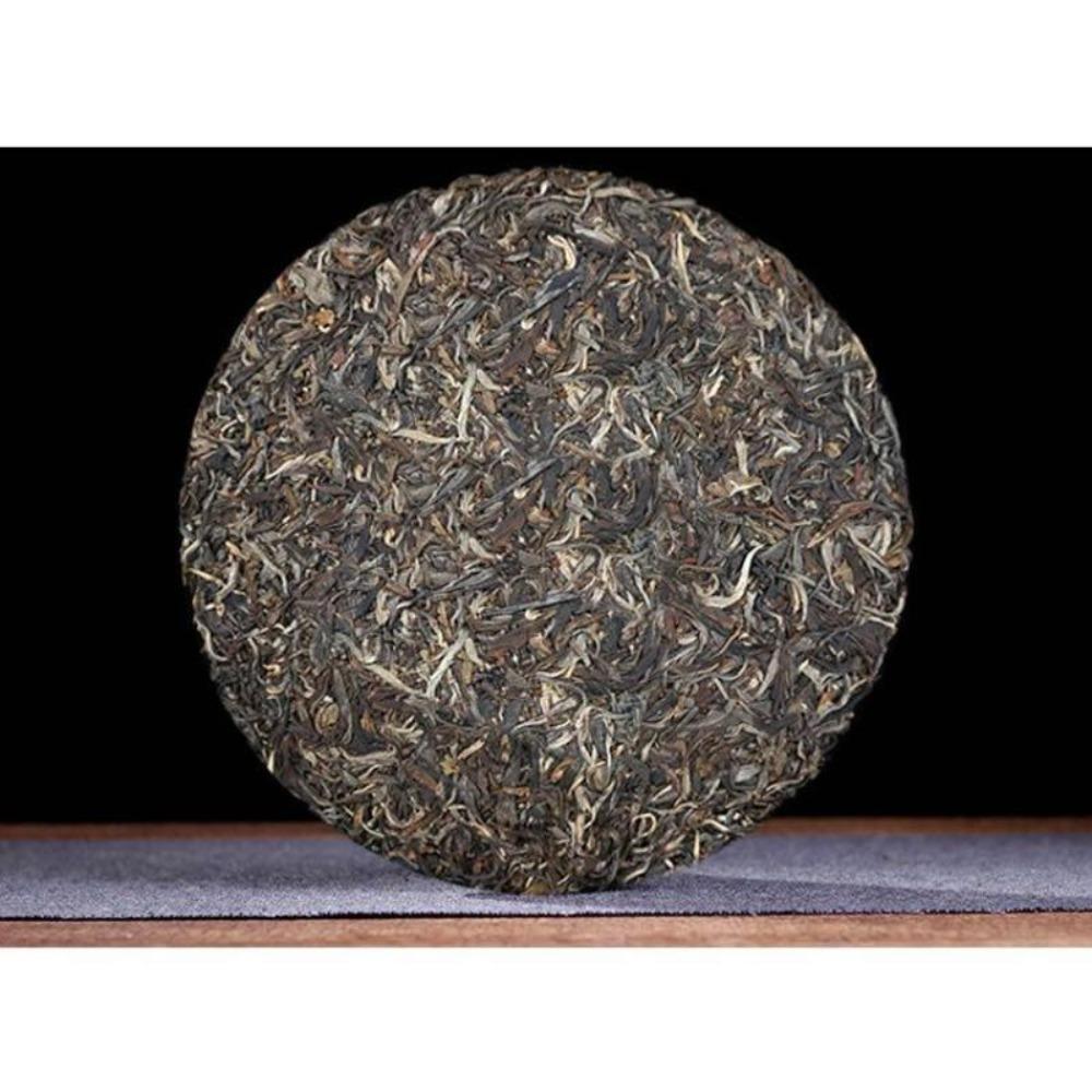 CIFbuy 357g Menghai Yiwu Brown Mountain Seven Seed Yunnan Raw Pu'er Tea Cake