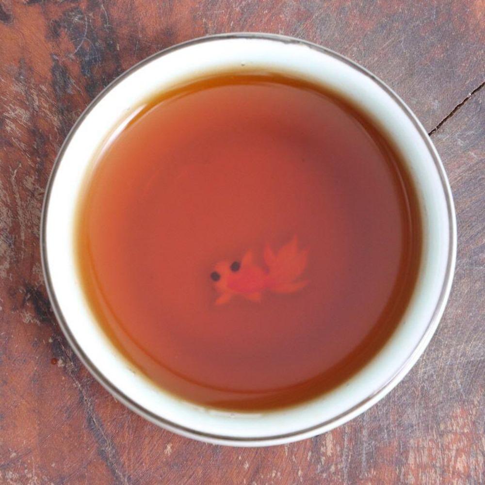 CIFbuy Yunnan Menghai Aged Ripe Puer Tea Brick 250g
云南勐海陈年熟普洱砖茶250克