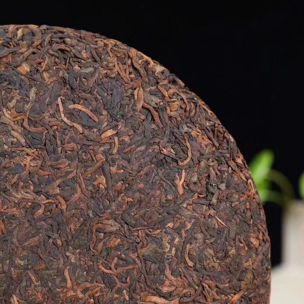 CIFbuy 357g Yunnan Palace Ripe Pu-erh Tea Cake 2010 Aged Puerh Cooked Tea Old Pu'er Tea