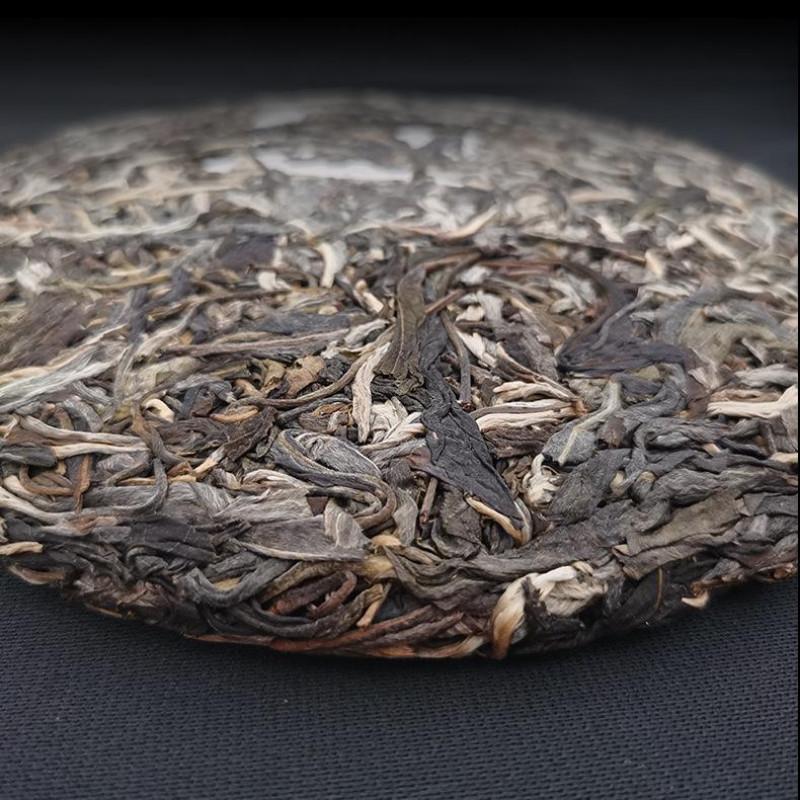 CIFbuy 357g Yunnan Pu-erh Tea Laobanzhang Puerh Raw Tea Cake Chinese Pu'er Green Tea