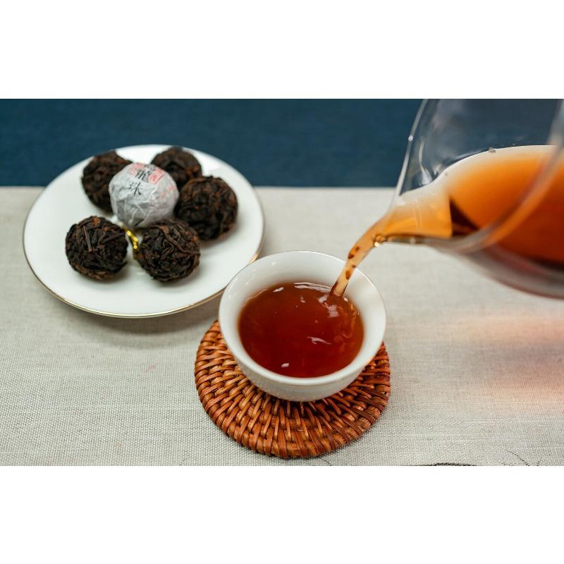 CIFbuy 8g/pastille Icelandic Dragon Pearl Pu-erh Ripe Tea Small Tuocha Dragon Pearl