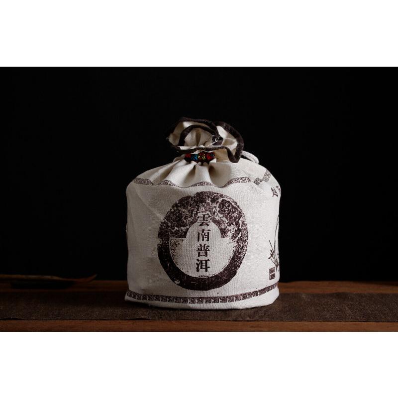 CIFbuy 357g Yunnan Pu'er tea leaves arborvitae old tree Lao Ban Zhang raw  cake tea
