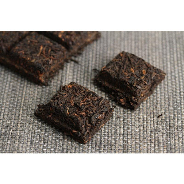 CIFbuy 50g Yunnan Pu'er Icelandic Mellow Old Tree Ripe Chocolate Tea Brick Spring Tea