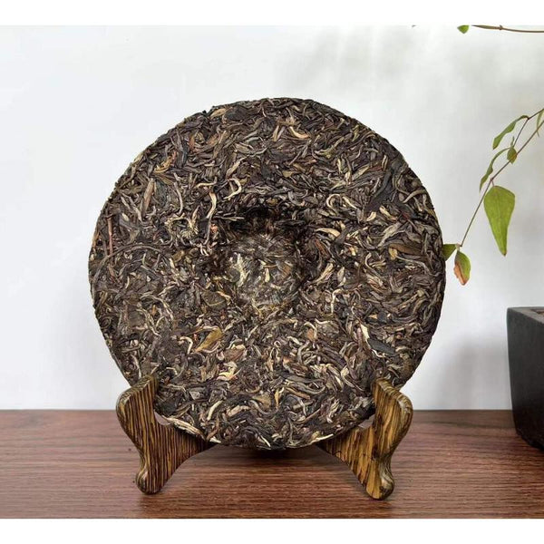 CIFbuy Pu-erh Tea 357g Ba Wang Qing Bin (Overlord Green Cake)  Health Tea