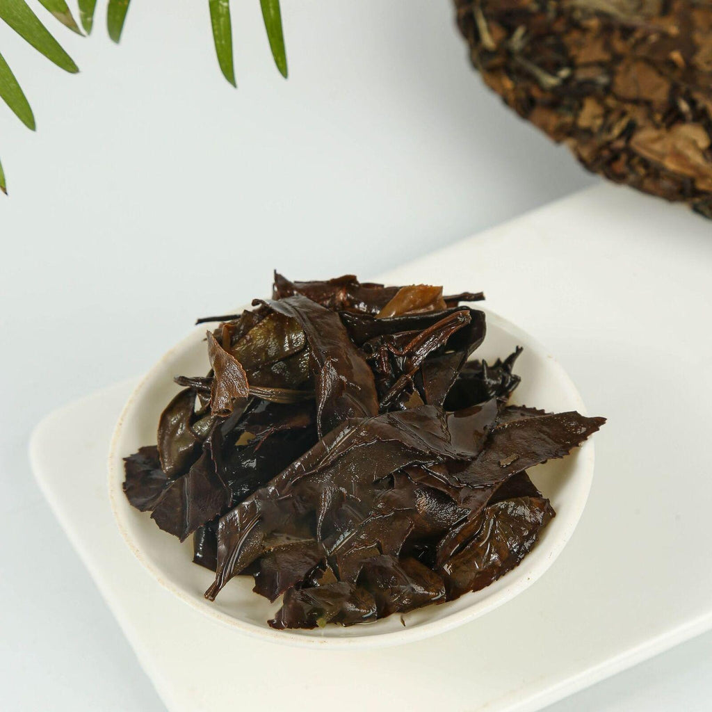 CIFbuy 350g Old White Tea Fuding White Tea White Peony Gongmei Tea Shoumei Tea Cake