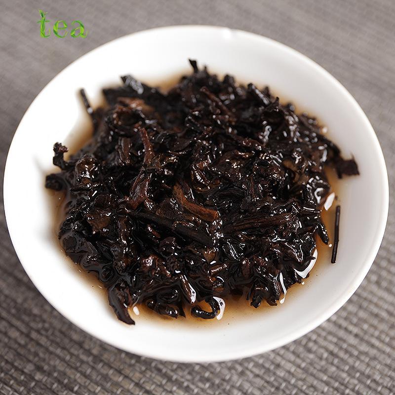CIFbuy Yunnan Puer Tea 2018 Menghai Ripe Tea 100g Old Puer Ripe Cake Big Tree Old Tree Ripe Tea