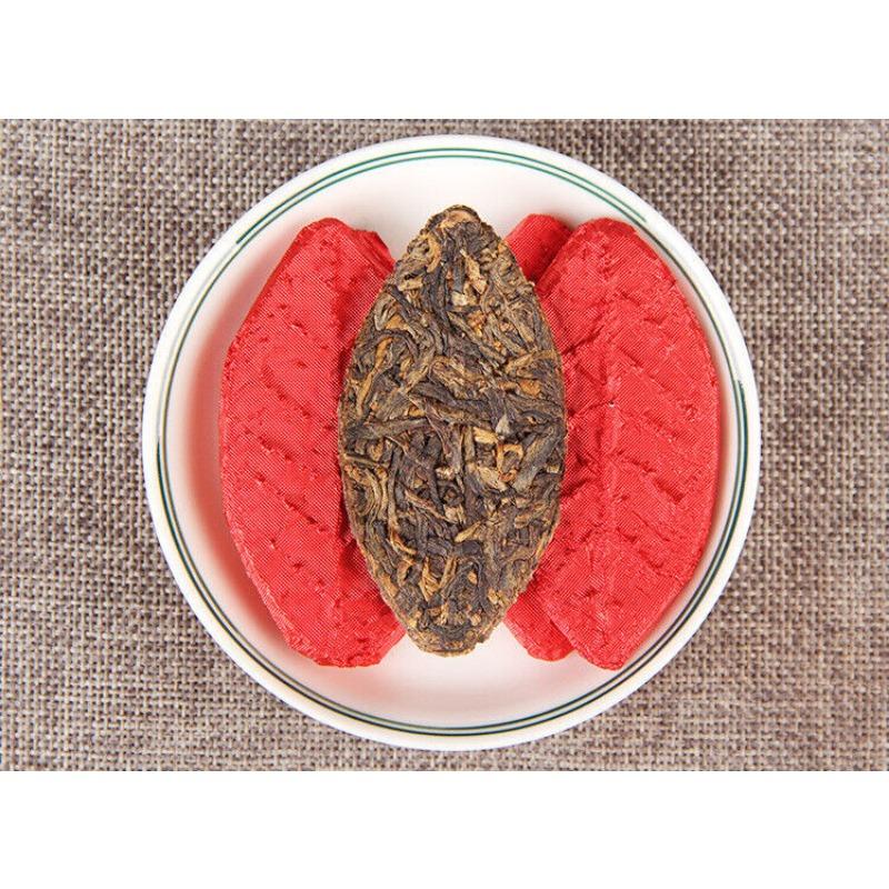 CIFbuy 500g Organic Yunnan Black Tea Fengqing Dian Hong Tea 17.6 Oz