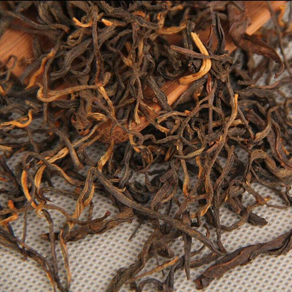 CIFbuy 80g Old Tree Black Tea Yunnan Spring Loose Leaf Dianhong Tea Iron Box Gift Tea