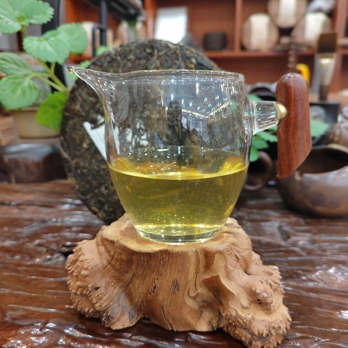 CIFbuy Raw Pu-erh Tea Cake Myanmar 600-Year-Old Tree Sheng Cha 357g Traditional