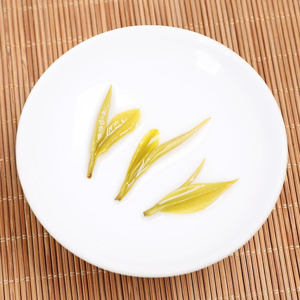 CIFbuy 2023 Huangjin Ya Chinese Green Tea, Golden Bud Green Tea, One Bud Two Leaves, 250g/Jar
2023年黄金芽中国绿茶，金芽绿茶，一芽两叶，250克/罐