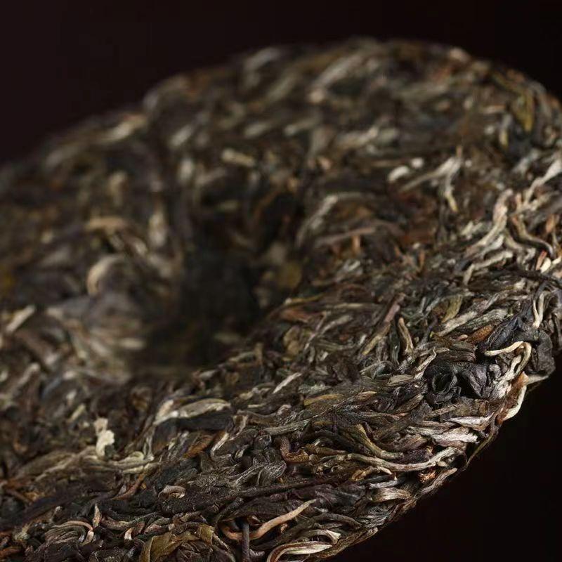 CIFbuy 200g Early Spring Puerh Raw Tea Cake Yunnan Raw Pu-erh Tea Zhengrong Pu'er Tea