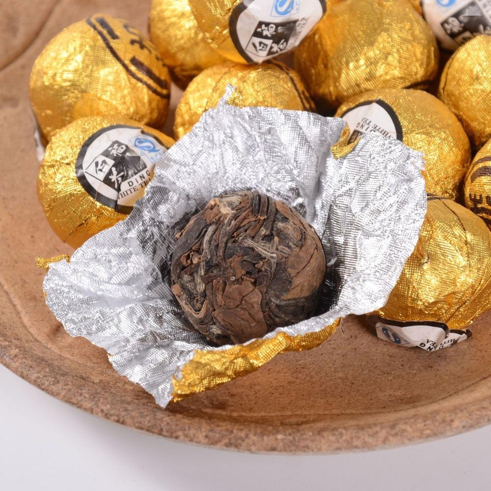 CIFbuy Handmade Ball-shaped Aged Shou Mei Longevity Eyebrow White Tea Balls