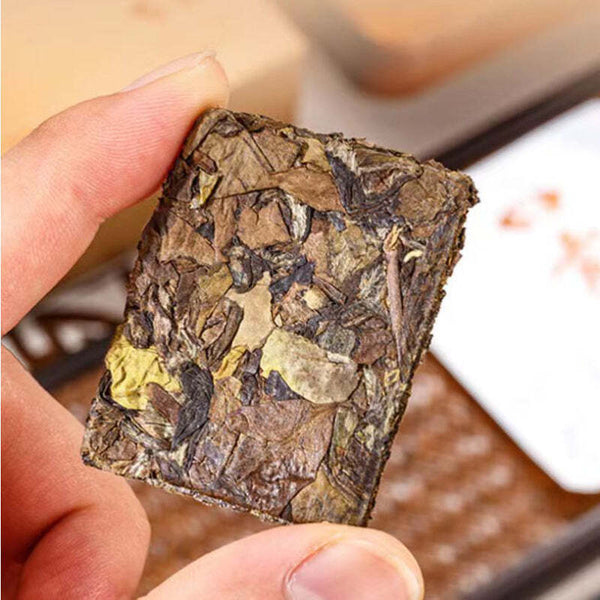 CIFbuy 100g Premium Fuding White Tea Gongmei White Tea Brick Portable Gift Tea Package
