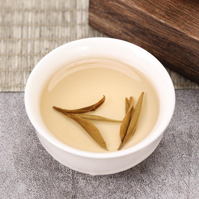 CIFbuy 2020 Fuding White Peony (Bai Mu Dan) High-Mountain Floral Aroma White Tea, 300g Cake