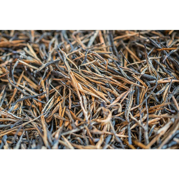 CIFbuy Yunnan Fengqing DianHong tea Pine Needle Un bourgeon une feuille Golden Needle