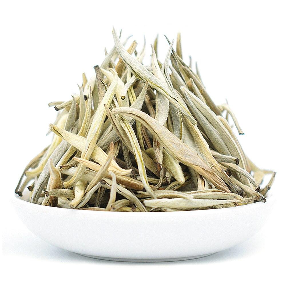 CIFbuy 2023 Jasmine Tea King Green Chinese Tea Silver Needle Green Tea with Jasmine Aroma in Metal Box, 250g