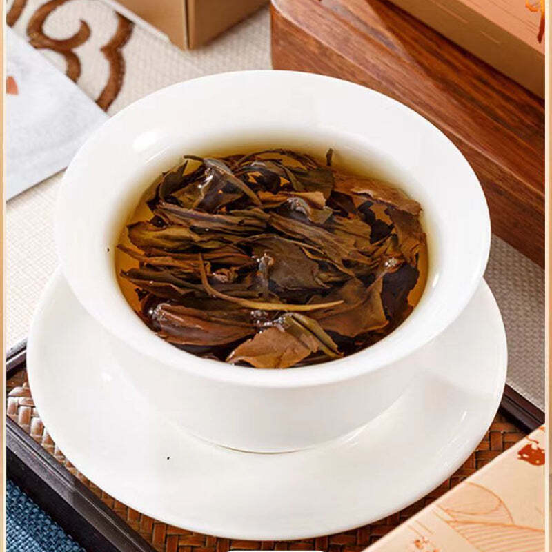 CIFbuy 100g Premium Fuding White Tea Gongmei White Tea Brick Portable Gift Tea Package