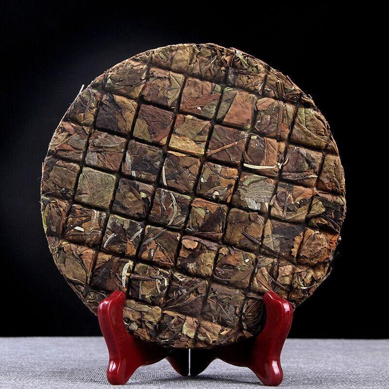 CIFbuy 200g Ancient Tree Tea Old White Tea Yunnan Yiwu Flower and Fruit Tea Cake
