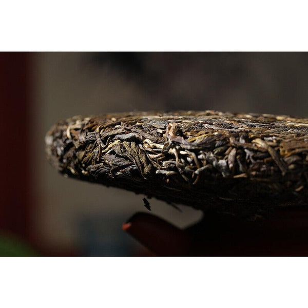 CIFbuy Yunnan Pu'er Tea Yiwu Ancient Tree 357g Pu'er Raw Tea Cake with Orchid Aroma