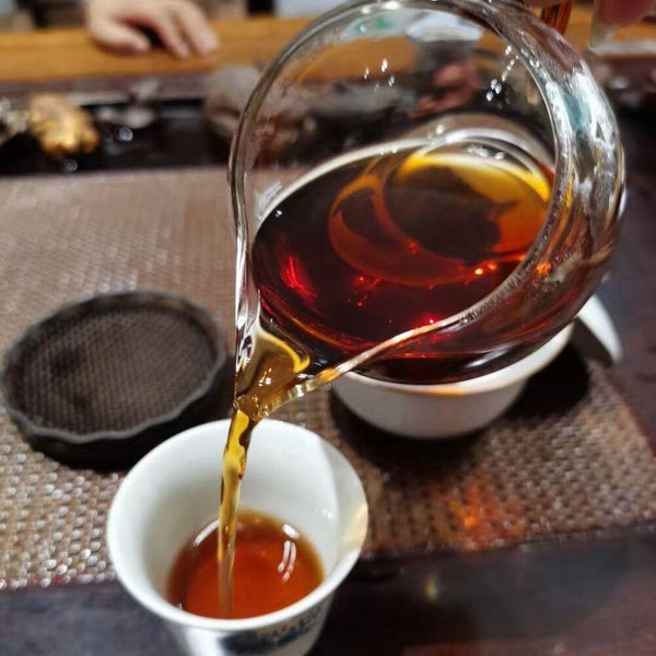 CIFbuy Lao Cha Tou * 2018 Yongde Ancient Tree Pu-erh Tea Cake 380g Ripe Pu'er Puer Tea