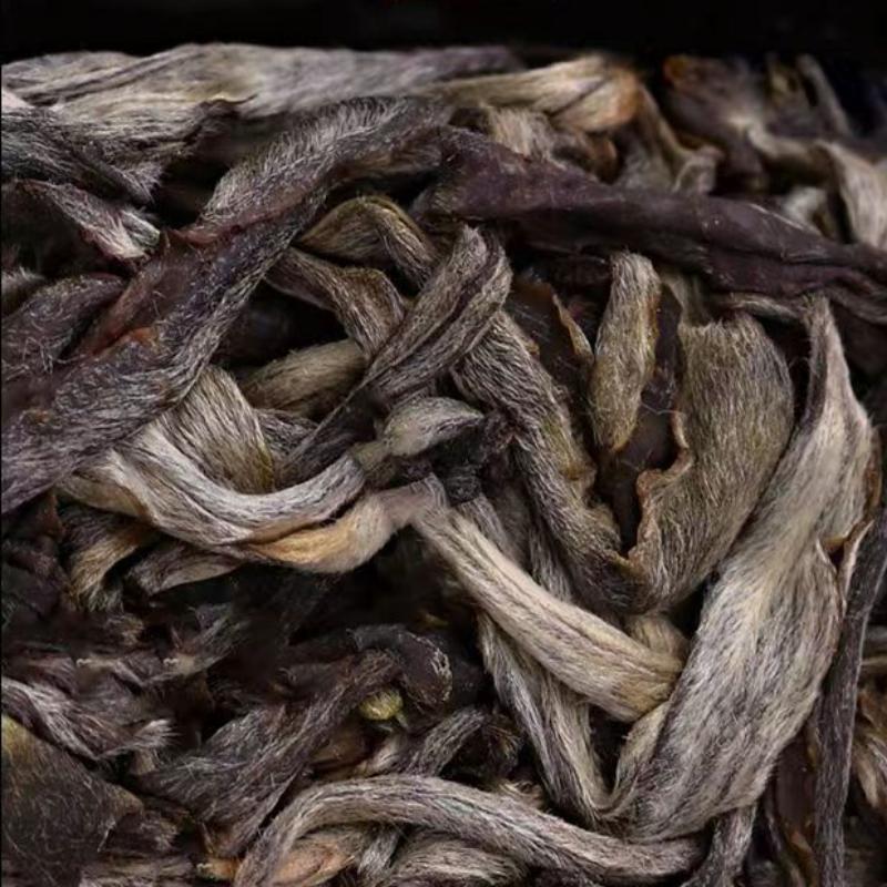 CIFbuy 357g Pu-erh Raw Tea Cake Yunnan Qizi Puerh Tea Pu'er Tea Cake Chinese Green Tea