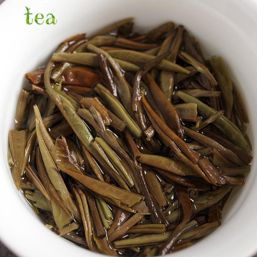 CIFbuy Yunnan 2023 Baihao Silver Needle White Tea Cake 100g