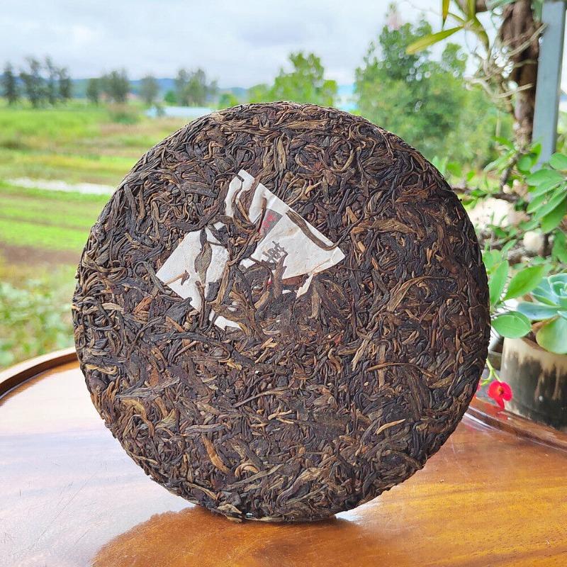 CIFbuy Pu'er Old Raw Tea Menghai Seven Cakes Yunnan Gedeng Yiwu Aged Old Raw Cake
