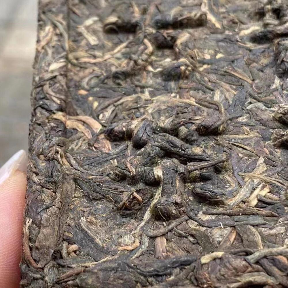 CIFbuy200g Yunnan Raw Pu-erh Brick Tea 2004 Peacock Banzhang Sheng Pu'er Tea Puerh Tea