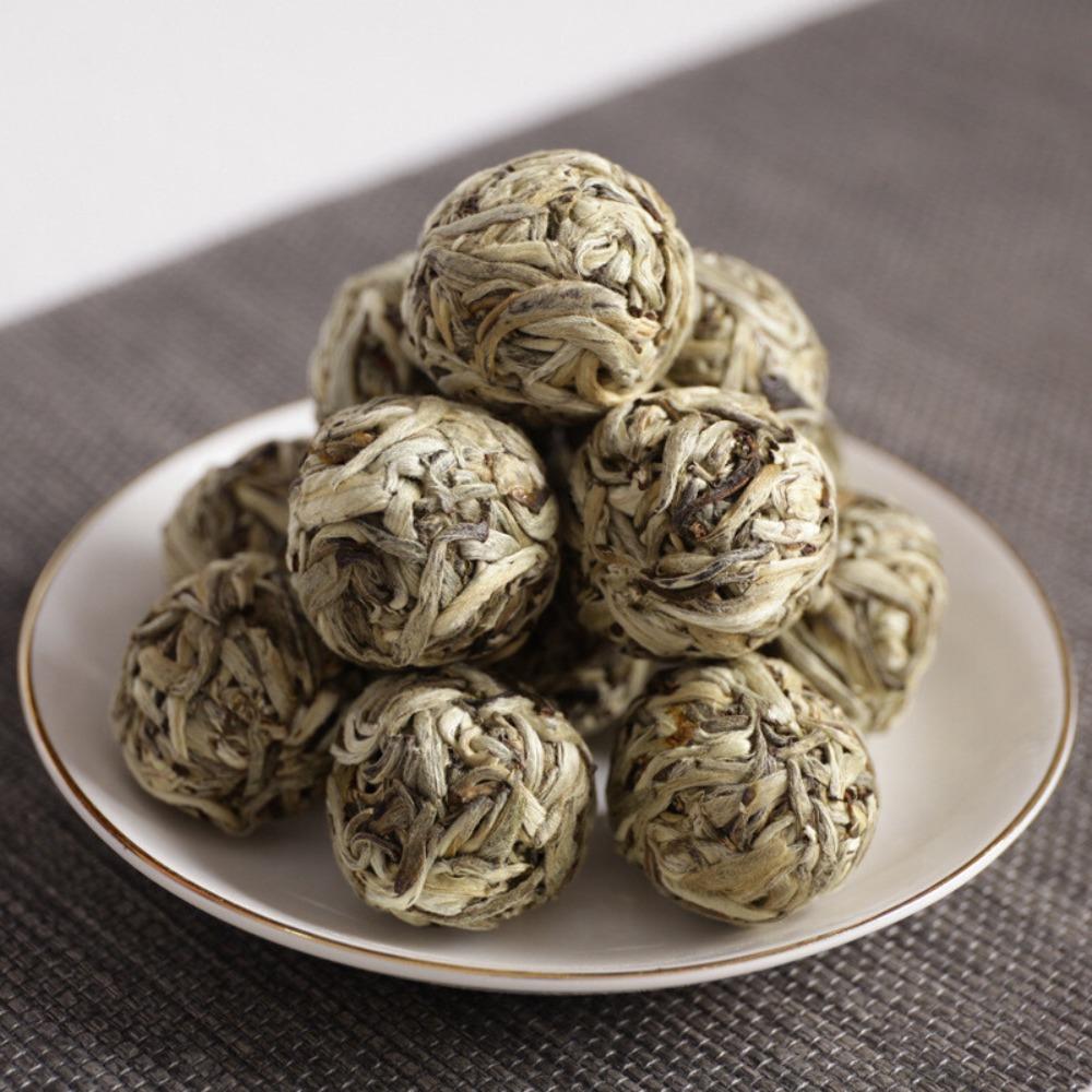 CIFbuy Handmade Moonlight Yunnan White Tea Beauty Silver Needle White Tea Ball Long Zhu