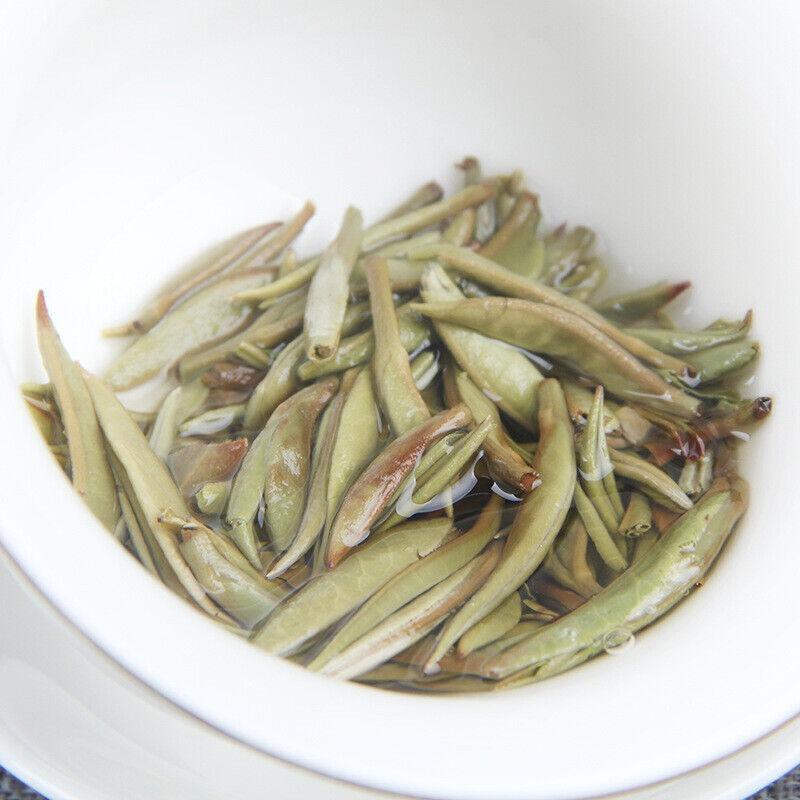 CIFbuy 200g White Tea Cake Silver Needle Yunnan White Tea Ancient Tree Pu'er Tea Cake