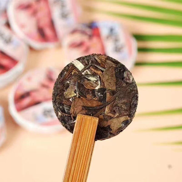 CIFbuy 250g Mini Fuding Old White Tea Cake Portable One Piece One Cup Shoumei White Tea