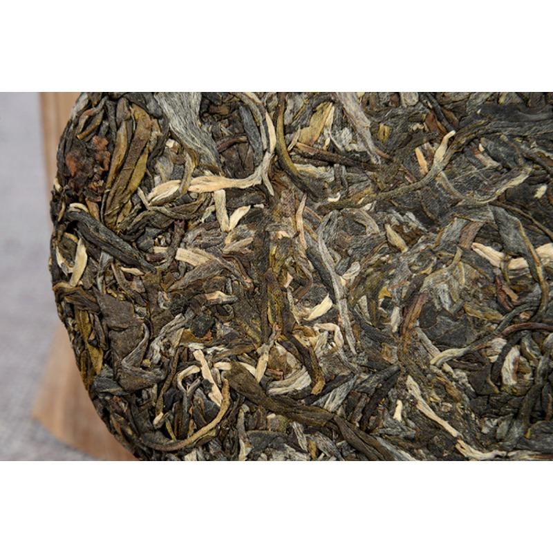 CIFbuy Yunnan Pu'er Tea 100g Icelandic Ancient Tree Raw Tea Cake Pu'er Raw Tea Cake