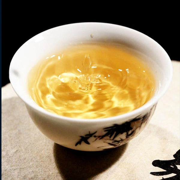 CIFbuy 2020 Menghai Yiwu Sheng Pu-erh Spring Raw Tea Cake with Fragrant Honey Orchid 357g