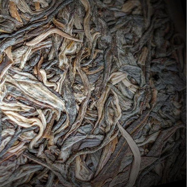 CIFbuy 357g Yiwu Raw Puerh Tea Cake Yunnan Ancient Tree Pu-erh Shengcha Pu'er Green Tea