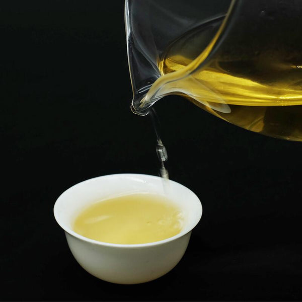 CIFbuy Golden Peacock Arbor King * 2015 Liming Spark Puerh Tea 357g Cake Raw Puer Tea