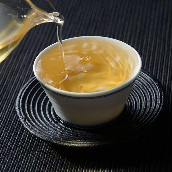 CIFbuy100g Yunnan Pu-erh Tea Cake Iceland Ancient Tree Raw Puerh Tea Benefit Healthy