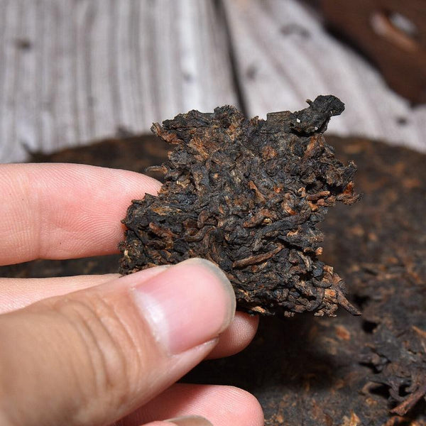 CIFbuy Yunnan Tea Cake Lao Banzhang 357g Golden Buds Pu'er Ripe Tea Cake