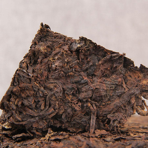 CIFbuy 2012 Cang Chun Gu Yun Shu Pu-erh Brick 1000g
2012年藏春古韵普洱砖茶1000克