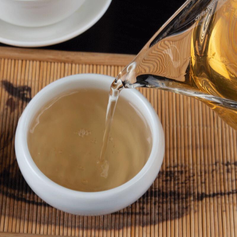 CIFbuy Yunnan White Tea Cake Baihao Yinzhen 100g Premium Buds High Mountain Tea